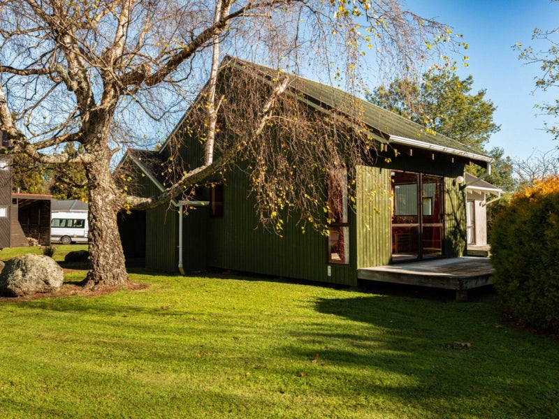14 Turoa Drive, Ohakune, Ohakune - Carousel 1