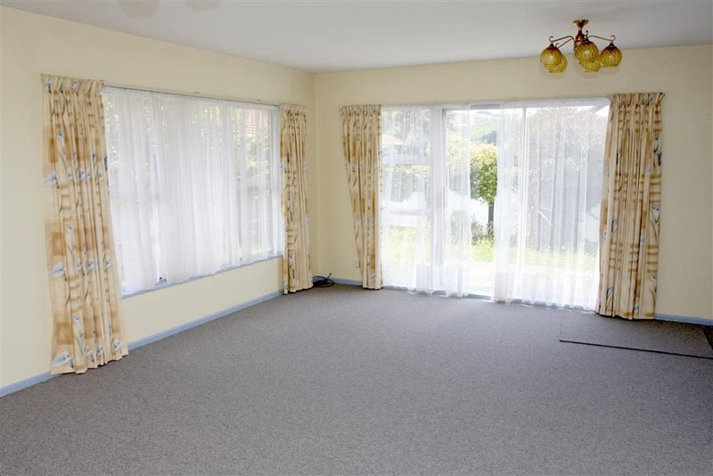 30B Halswater Drive, Churton Park, Wellington - Carousel 2