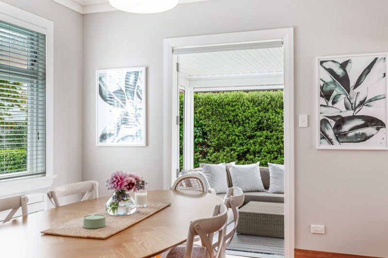 10 Sunderland Avenue, Hobsonville, Auckland - Carousel 2