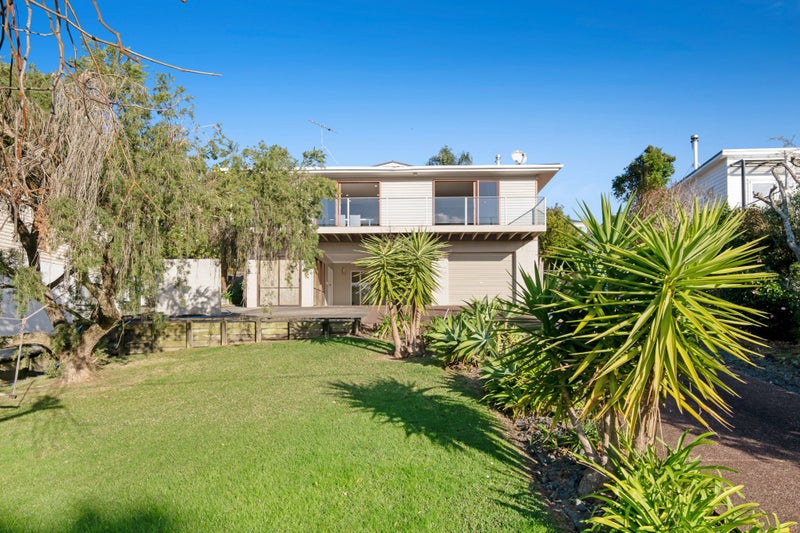 33 Surf Road, Stanmore Bay, Whangaparaoa - Carousel 32