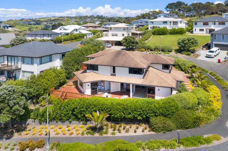 1 Bella Vista Drive, Gulf Harbour, Whangaparaoa - Carousel 1