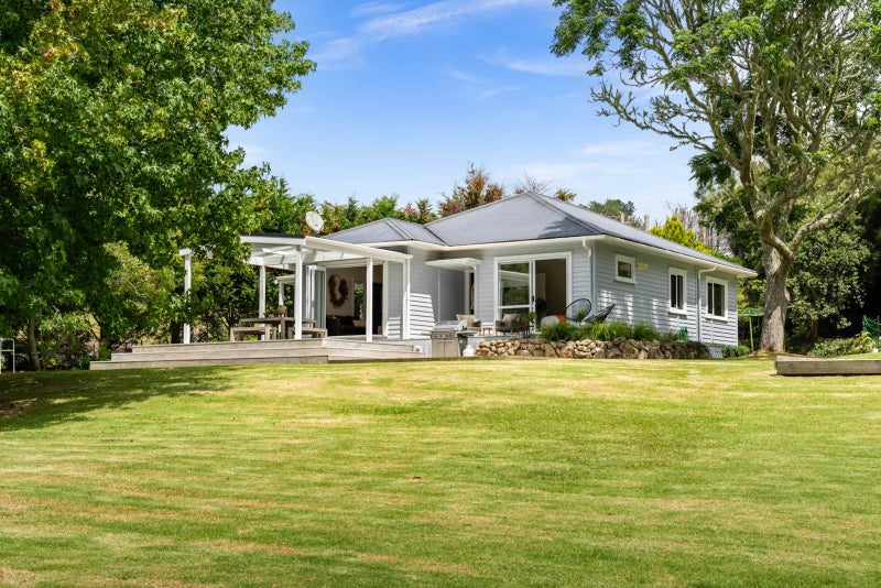 585 Whareora Road, Whangarei - Carousel 1