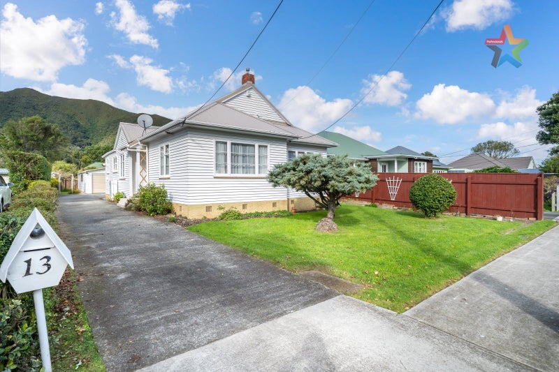 13 Godley Street, Waterloo, Lower Hutt - Carousel 1
