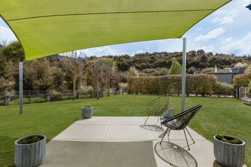 17 Hunt Place, Albert Town, Wanaka - Carousel 29