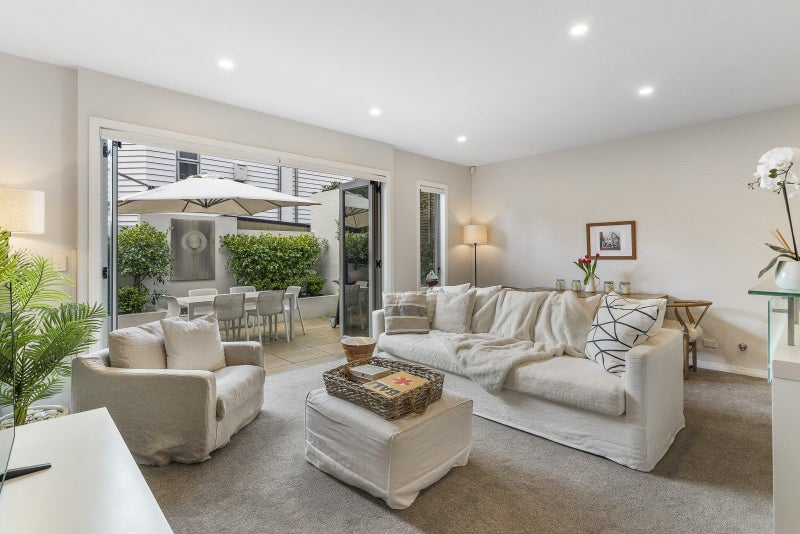 16/68 Remuera Road, Newmarket, Auckland - Carousel 2