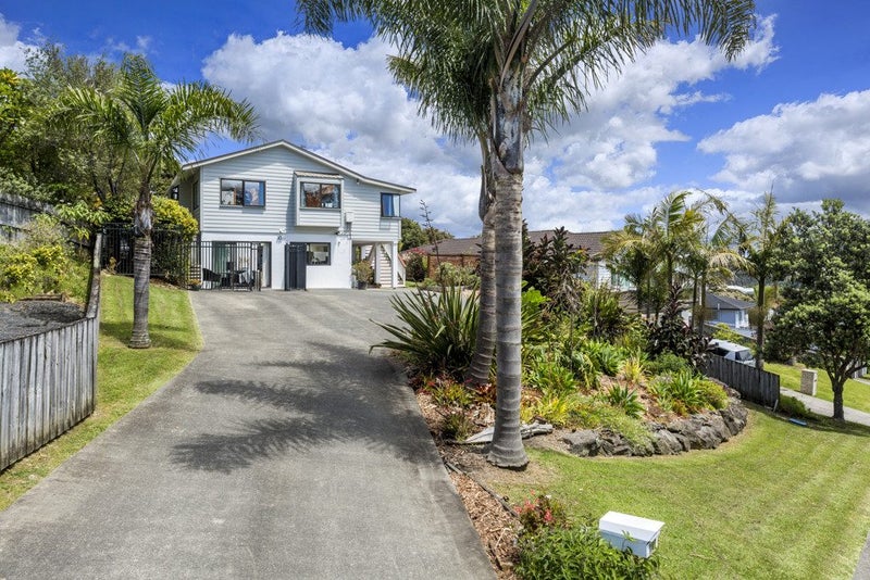 108 GLENDHU RD, Bayview, Auckland - Carousel 20