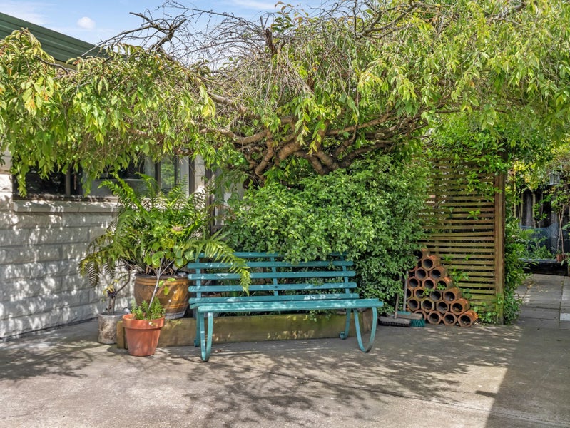 2/56 Aorangi Road, Bryndwr, Christchurch - Carousel 2