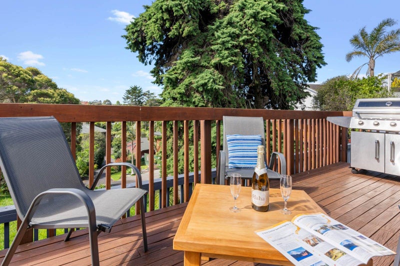 183A Carlisle Road, Northcross, Auckland - Carousel 2