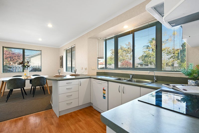 10 Dorchester Place, Nawton, Hamilton - Carousel 2