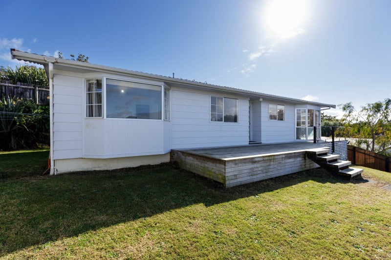 35 Hua Street, Bell Block, New Plymouth - Carousel 2