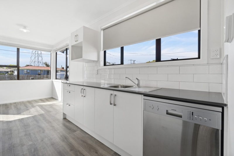 66 Ashton Avenue, Otara, Auckland - Carousel 2