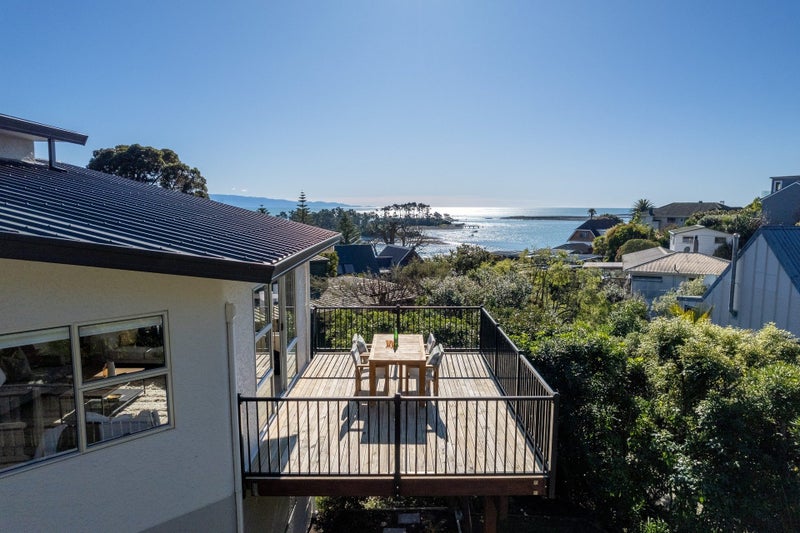 4 Malcolm Place, Britannia Heights, Nelson - Carousel 1