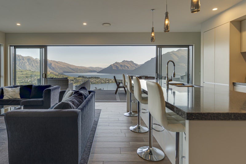 5 Annes Way, Queenstown, Queenstown - Carousel 1