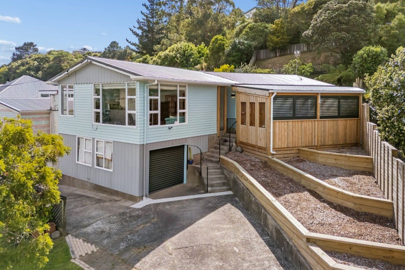 13 Lord Street, Stokes Valley, Lower Hutt - Carousel 1