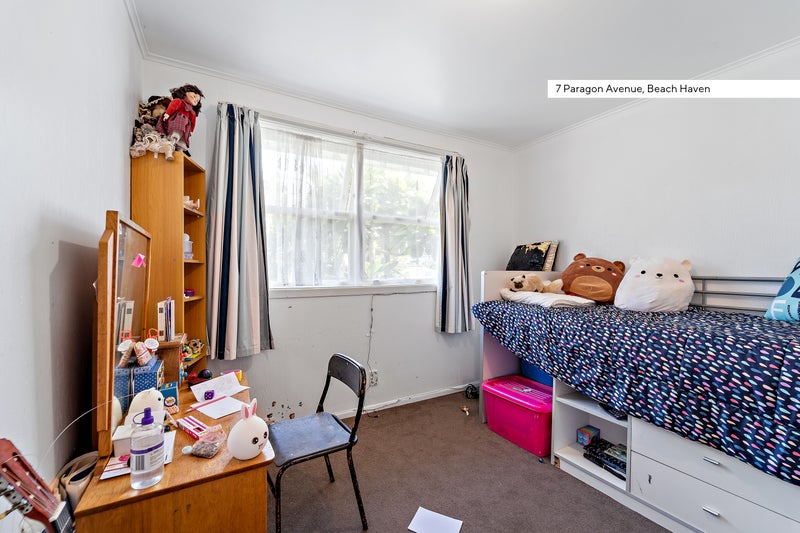5 Paragon Avenue, Beach Haven, Auckland - Carousel 35