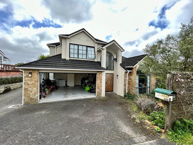 1/10 Worcester Road, Meadowbank, Auckland - Carousel 1