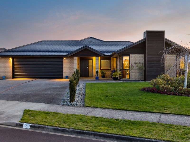 3 Settlers Close, Whalers Gate, New Plymouth - Carousel 1