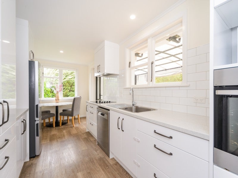 126 Limbrick Street, Terrace End, Palmerston North - Carousel 2