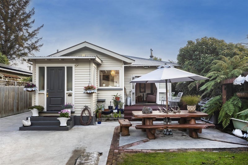 62 Birdwood Avenue, Beckenham, Christchurch - Carousel 16