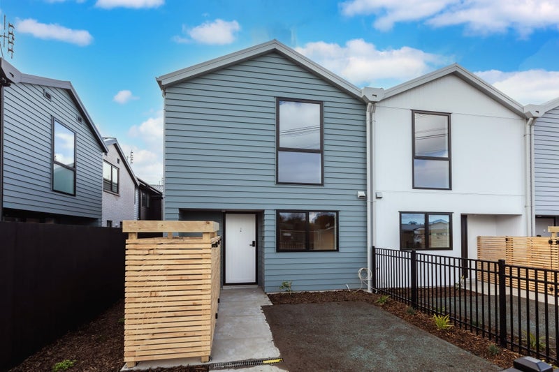 73 Miromiro Street, BROOMFIELD, CHRISTCHURCH - Carousel 1