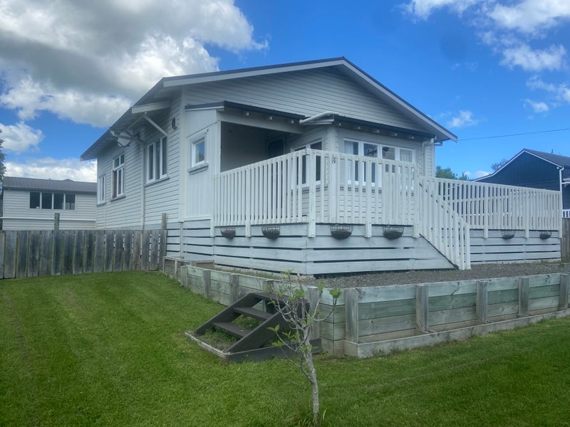 19 Watts Street, Waipawa, Waipawa - Carousel 1