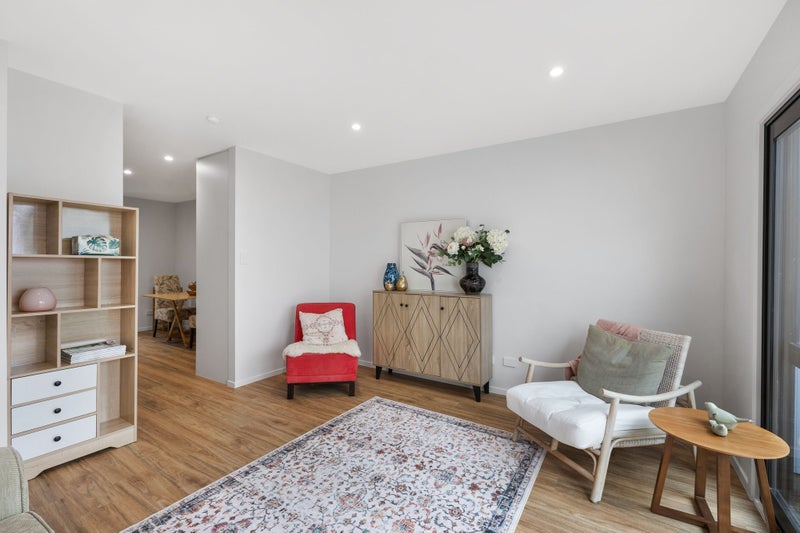 75 Vincent Street, Howick, Auckland - Carousel 2