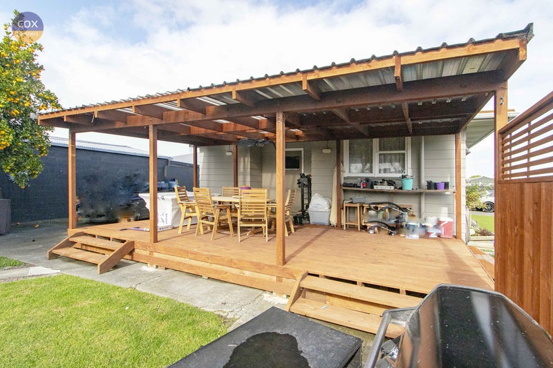 12 Wallis Place, Onekawa, Napier - Carousel 2