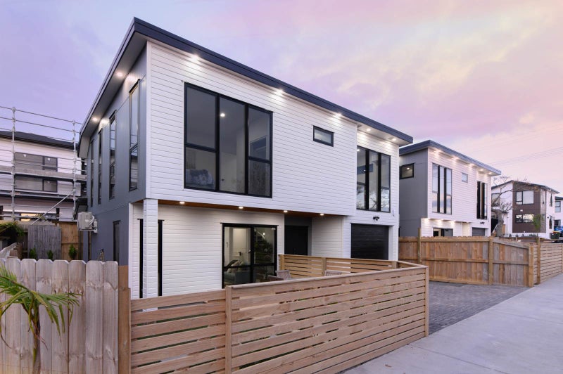 15B Addison Street, Blockhouse Bay, Auckland - Carousel 2