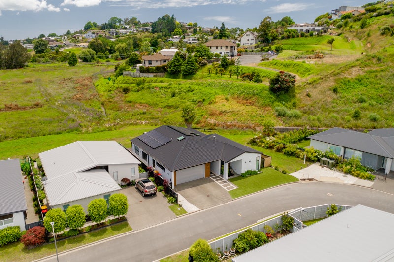 46 St Pauls Drive, Brookfield, Tauranga - Carousel 35