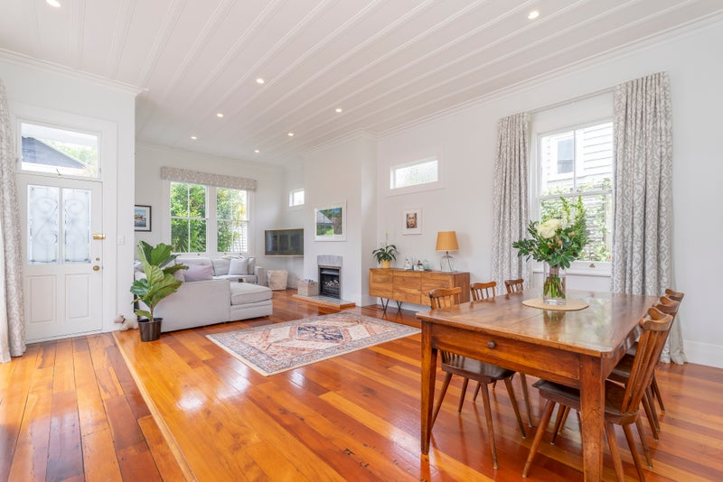 42A Sackville Street, Grey Lynn, Auckland - Carousel 2