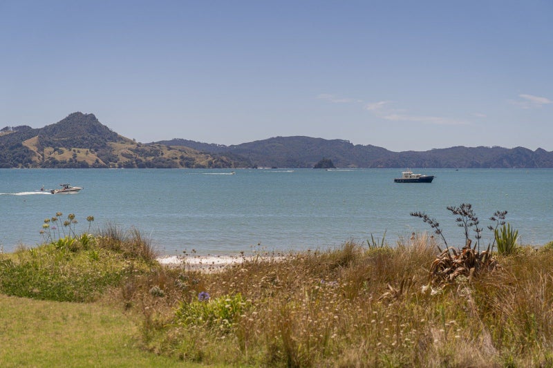 91 Captain Cook Road, Cooks Beach - Carousel 15