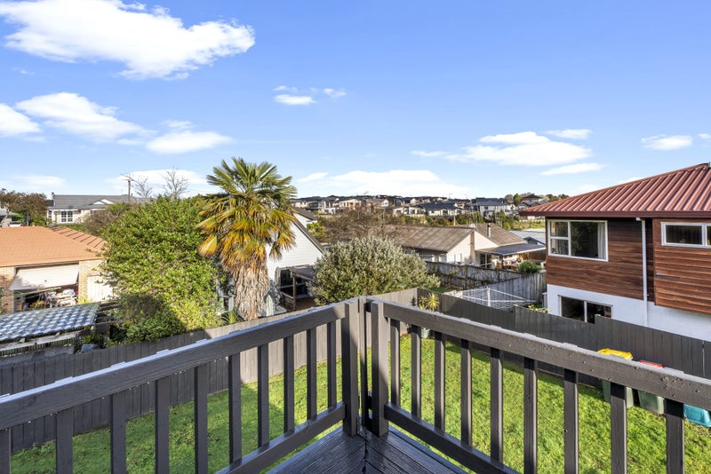 53 Lansdowne Crescent, Glenview, Hamilton - Carousel 2