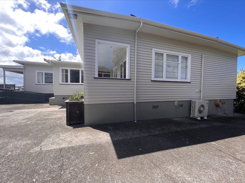 15 Broadhead Avenue, Tawhero, Whanganui - Carousel 1