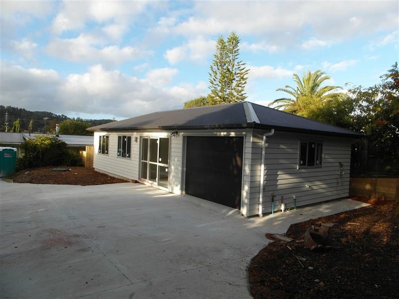 1031 Coatesville-Riverhead Highway, Riverhead, Riverhead - Carousel 1