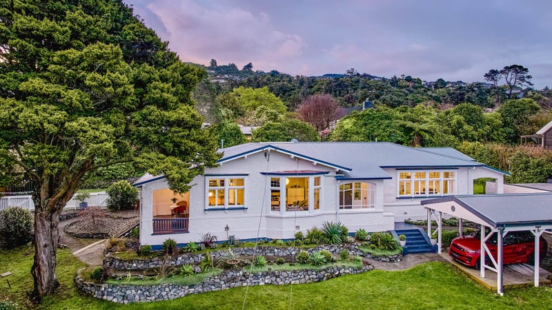 18 Wairere Road, Belmont, Lower Hutt - Carousel 1