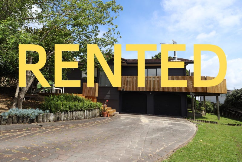 2 Trias Road, Totara Vale, Auckland - Carousel 1