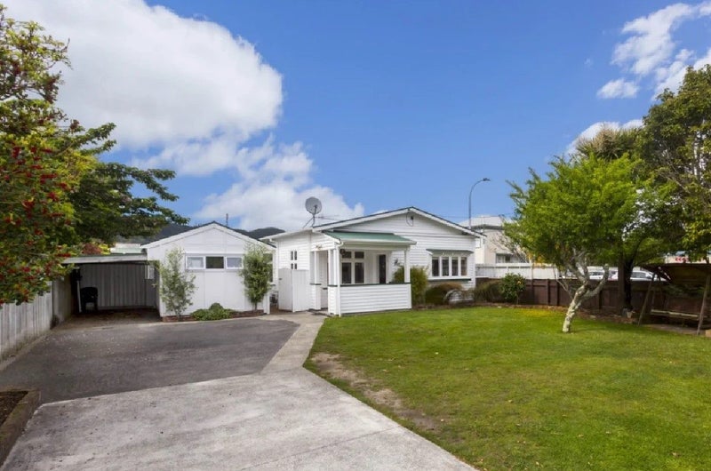 582 Fergusson Drive, Trentham, Upper Hutt - Carousel 2