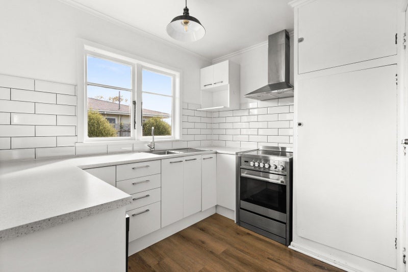 80 Harold Holt Avenue, Onekawa, Napier - Carousel 2