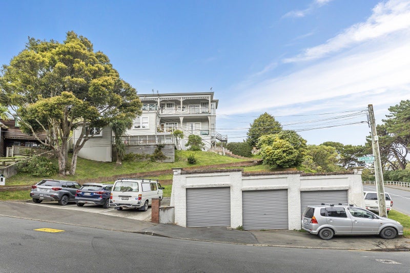 2 Caprera Street, Melrose, Wellington - Carousel 1