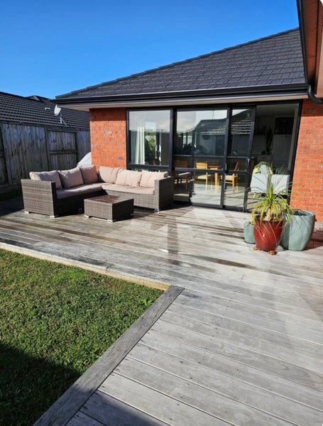 12 Rangawhenua Street, Hamilton - Carousel 16
