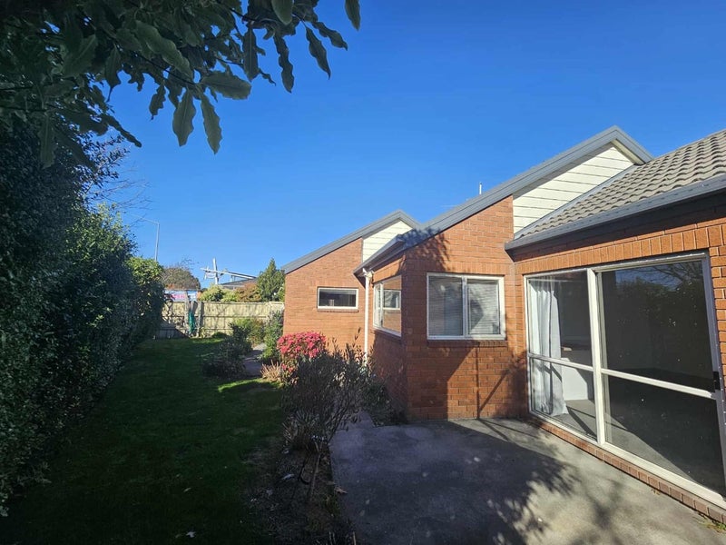 1/175 Wairakei Road, Bryndwr, Christchurch - Carousel 9