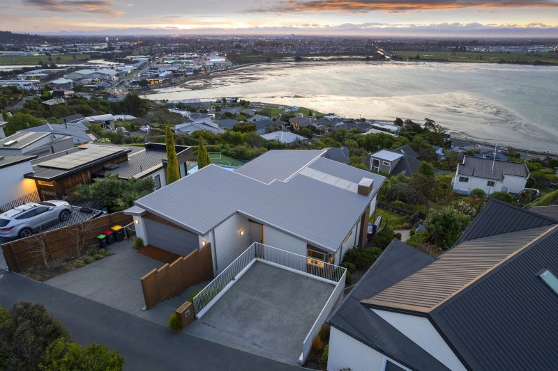 12 Marama Crescent, Mount Pleasant, Christchurch - Carousel 29