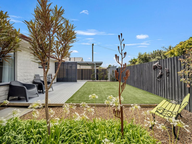 2/100 Conway Street, Somerfield, Christchurch - Carousel 2