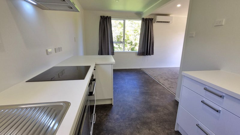 14 Borich Road, Sunnyvale, Auckland - Carousel 2