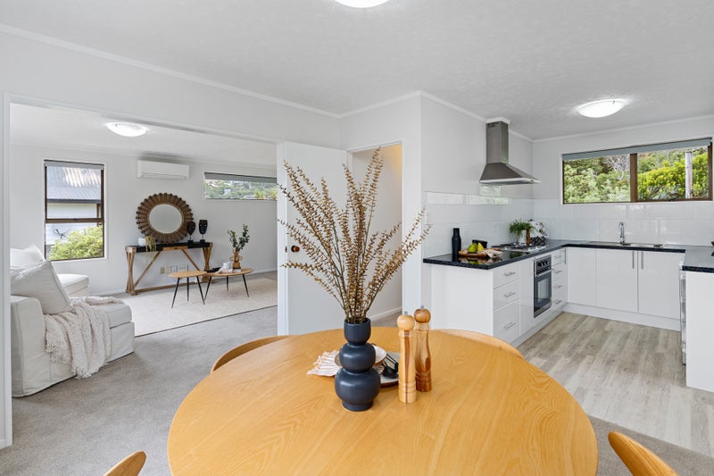 1/18A Taupata Street, Redcliffs, Christchurch - Carousel 1