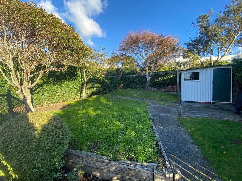 52 Majoribanks Street, Mount Victoria, Wellington - Carousel 10