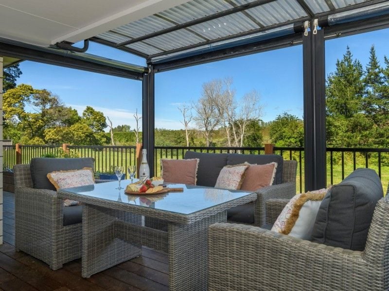 43 Parau Drive, Bethlehem, Tauranga - Carousel 1