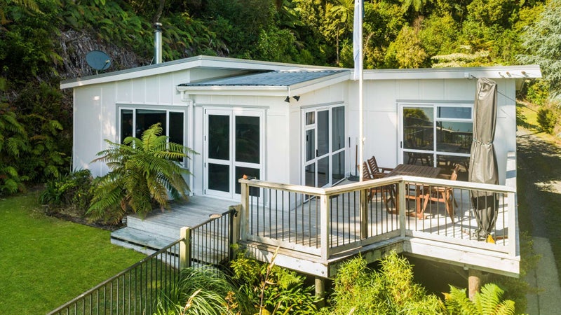 229 State Highway 30, Whakatane - Carousel 2
