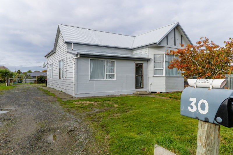 30 Dyson Street, Strathern, Invercargill - Carousel 1