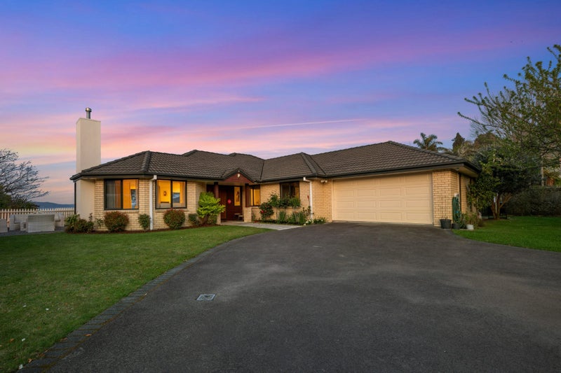 20 Gemini Place, Kawaha Point, Rotorua - Carousel 24